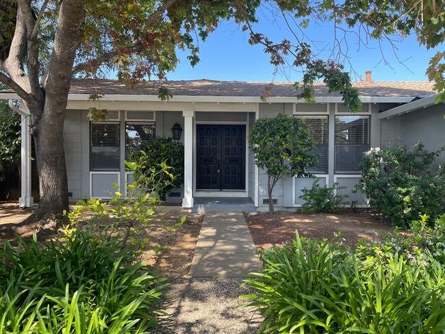 8421 Westwood Dr in Gilroy, CA - Building Photo - Building Photo