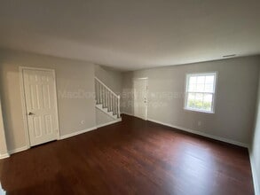 719 Olde Greenwich Cir in Fredericksburg, VA - Building Photo - Building Photo