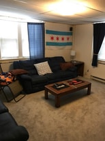 512 E John St, Unit One and a half in Champaign, IL - Building Photo