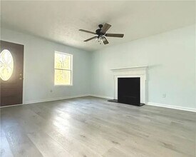 5075 Forest Downs Ln in College Park, GA - Building Photo - Building Photo