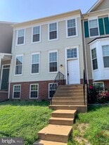 14711 Beaumeadow Dr, Unit Upper Level Room 2 in Centreville, VA - Building Photo