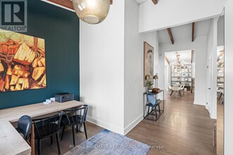 377 Summit Ave in Ottawa, ON - Building Photo - Building Photo