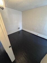 15 E Cherry St in Mount Carmel, PA - Building Photo - Building Photo