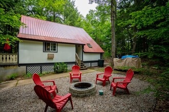 95 Eidelweiss Dr in Madison, NH - Building Photo - Building Photo