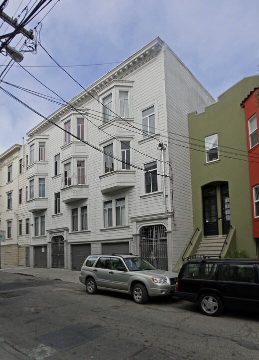 180-190 San Carlos St in San Francisco, CA - Building Photo