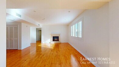 1241 S Westgate Ave in Los Angeles, CA - Building Photo - Building Photo