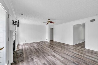 3590 Canon Creek Dr in Cumming, GA - Building Photo - Building Photo