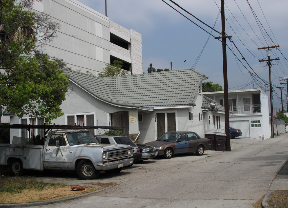 115 W Eulalia St in Glendale, CA - Building Photo