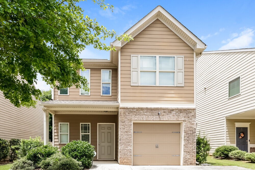 7 Southwind Cir in Newnan, GA - Building Photo