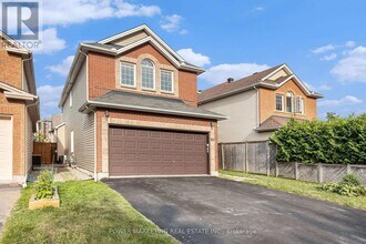 141 Finn Ct in Ottawa, ON - Building Photo - Building Photo