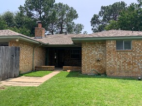 1707 Chisolm Trail in Lewisville, TX - Building Photo - Building Photo