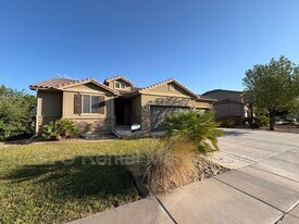 469 E Barcelona Dr in Saint George, UT - Building Photo