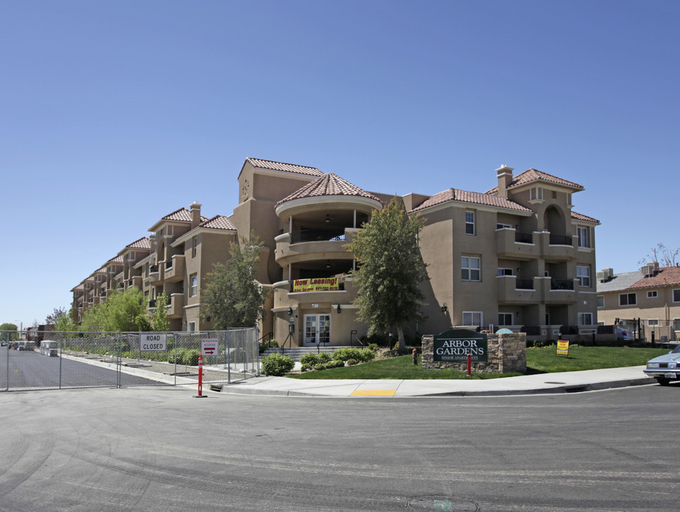 Arbor Garden Senior Apartments in Lancaster, CA - Building Photo