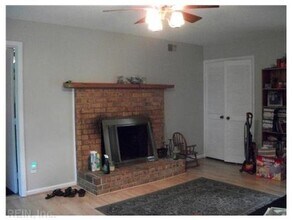 4343 Hialeah Dr in Virginia Beach, VA - Building Photo - Building Photo