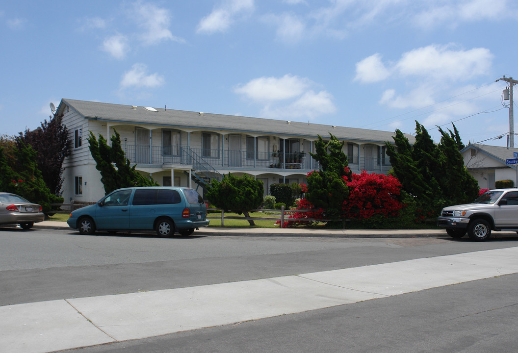 707 Boulevard St in Imperial Beach, CA - Building Photo