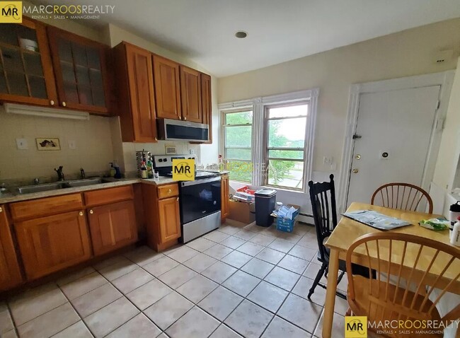 149 Centre St in Boston, MA - Building Photo - Building Photo