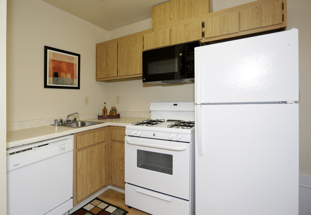 Stonebridge Apartment Homes Photo