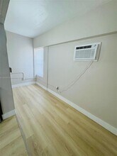 2960 W Flagler St in Miami, FL - Building Photo - Building Photo