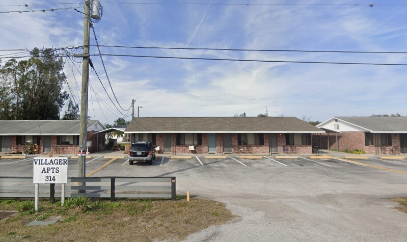 314 7th Ave NE in Ruskin, FL - Building Photo