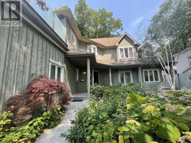 163 Silver Birch Ave in Toronto, ON - Building Photo - Building Photo