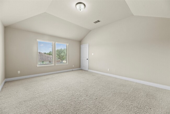 property at 5335 Stoneridge Ct