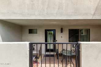 3635 N 68th St in Scottsdale, AZ - Foto de edificio - Building Photo