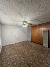 1413 W 10th St in Clovis, NM - Building Photo - Building Photo