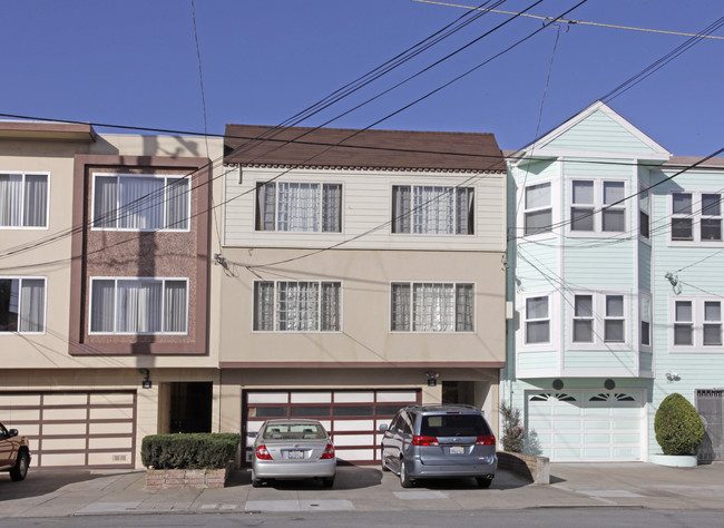 136-138 Girard St in San Francisco, CA - Building Photo - Building Photo