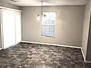 991 Ravine Dr in Franklin, IN - Building Photo - Building Photo