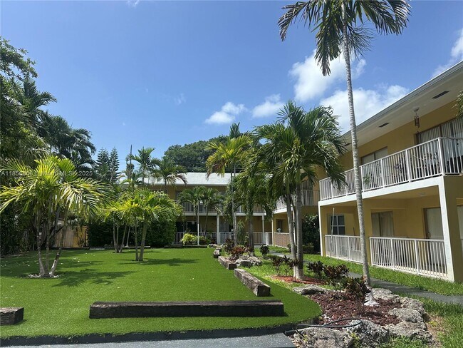 property at 2536 Van Buren St