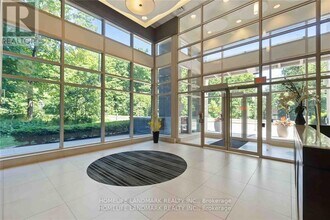 190-1190 Borough Dr in Toronto, ON - Building Photo - Building Photo