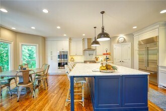 958 Glenverness Dr in Marietta, GA - Building Photo - Building Photo