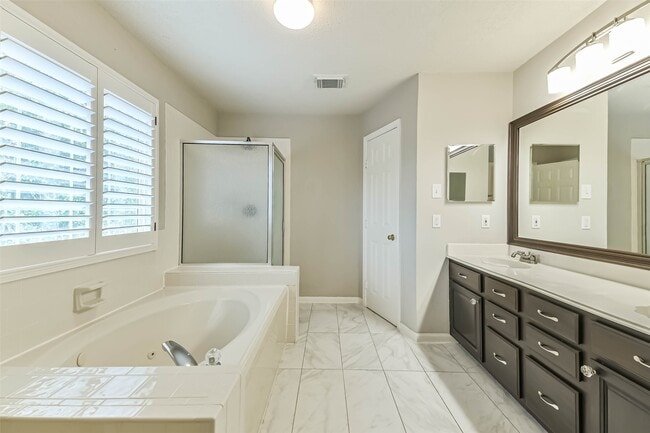 3030 Jane Long League Dr