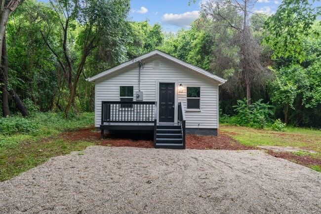 property at 602 Ross Rd