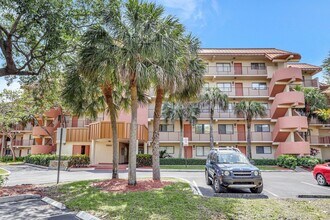 7451 NW 16th St in Plantation, FL - Building Photo - Building Photo