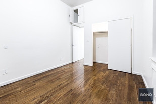 147 E 30th St in New York, NY - Building Photo - Building Photo