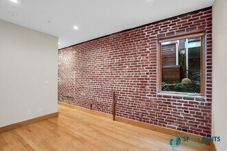 2509 Bryant St in San Francisco, CA - Building Photo - Building Photo