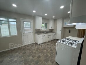 355 S Aspan Ave in Azusa, CA - Building Photo - Building Photo