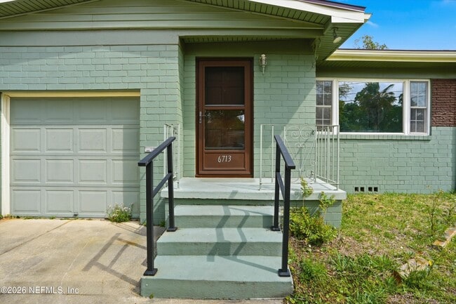 6713 Provost Rd N in Jacksonville, FL - Building Photo - Building Photo