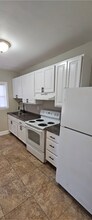 2013 N Pulaski St in Baltimore, MD - Building Photo - Building Photo