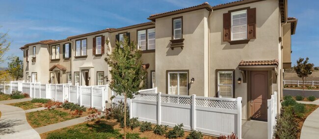 34495 Agave Dr in Winchester, CA - Building Photo - Building Photo