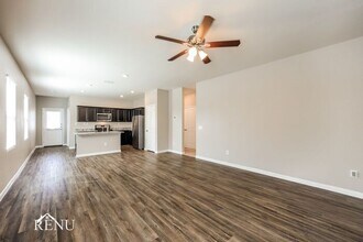 5039 Firefly Hls in Saint Hedwig, TX - Building Photo - Building Photo