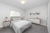 Oxford House Apartments photo'