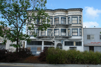 2351-2353 San Pablo Ave in Oakland, CA - Building Photo - Building Photo