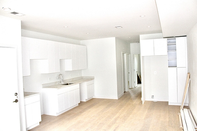 5050 B St SE in Washington, DC - Building Photo - Building Photo