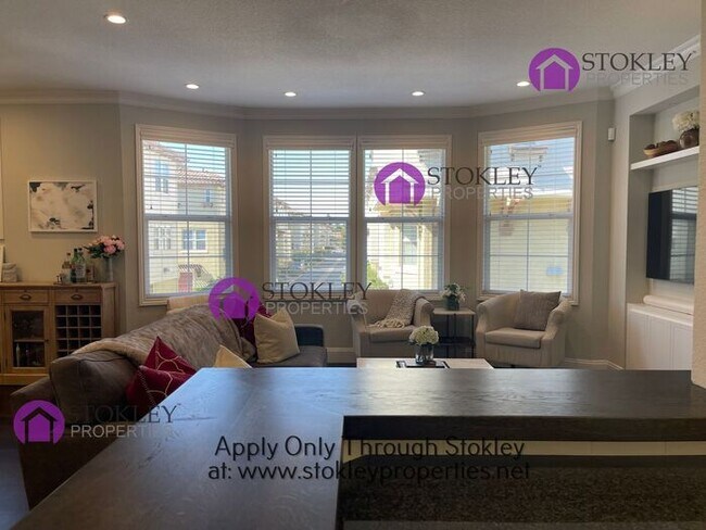 32 Warhol Way in Pleasant Hill, CA - Building Photo - Building Photo