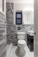 LeRoy Street, Unit 2C in New York, NY - Building Photo - Building Photo