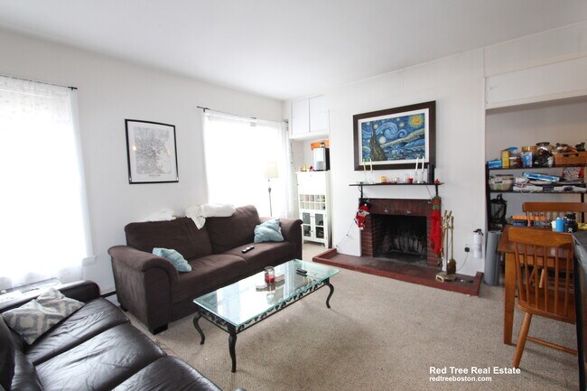 200 Saint Paul St, Unit 31