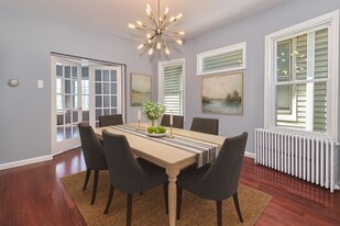 27 W 41st St, Unit Oasis Suite in Bayonne, NJ - Building Photo