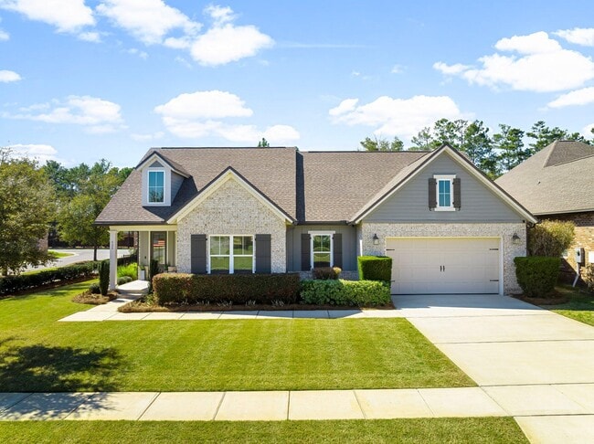 526 Meadow Lake Dr